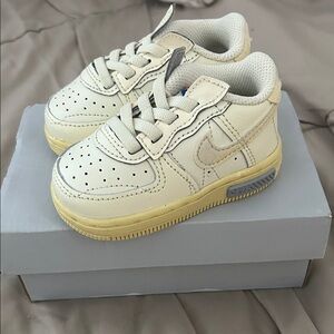 Toddler  AF1 Cream and Yellow Sneakers